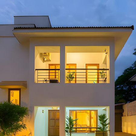 Eko Stay - Solace Villa I Charming Villa Close To Candolim Beach Ngoại thất bức ảnh